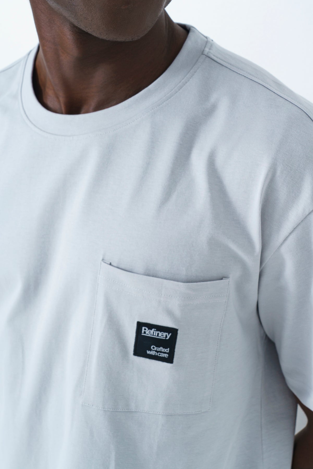 Oversized Pocket T-shirt - Light Grey