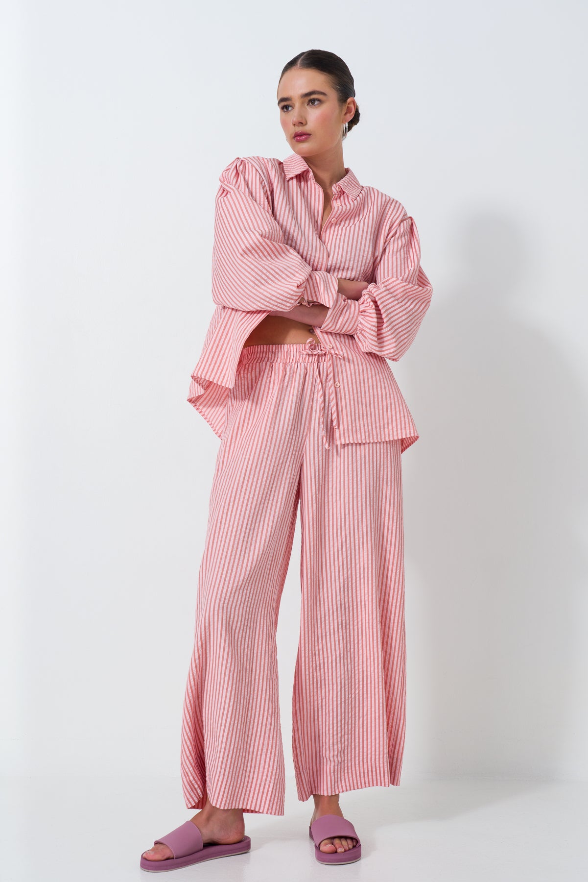 Wide Leg Seersucker Pants