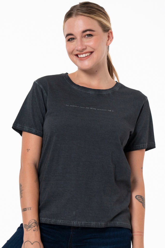 Statement T-Shirt _ 137400 _ Black