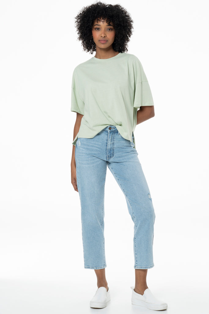 Rf13 Straight Leg Jeans _ 141588 _ Light Wash