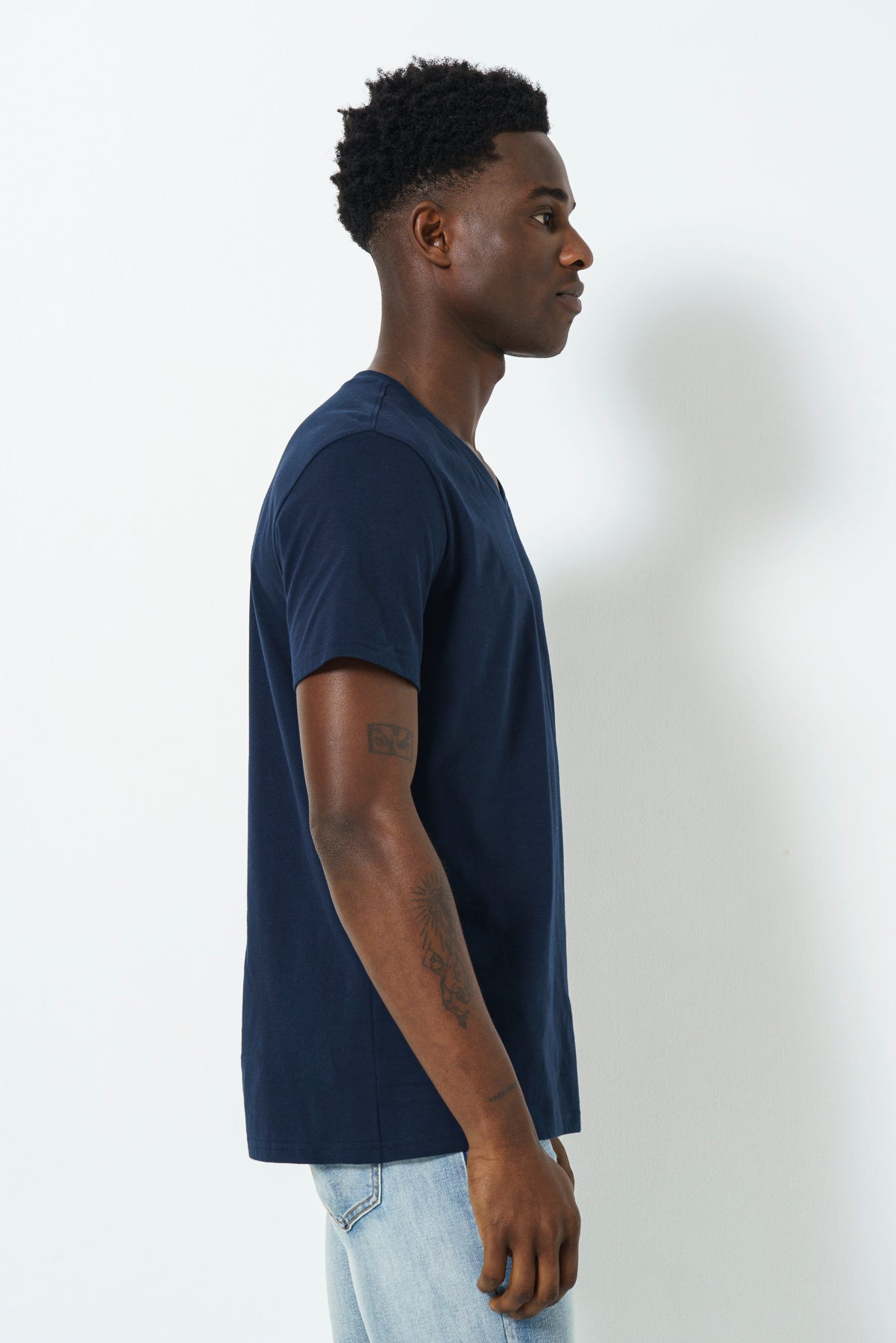 V-Neck T-Shirt - Navy