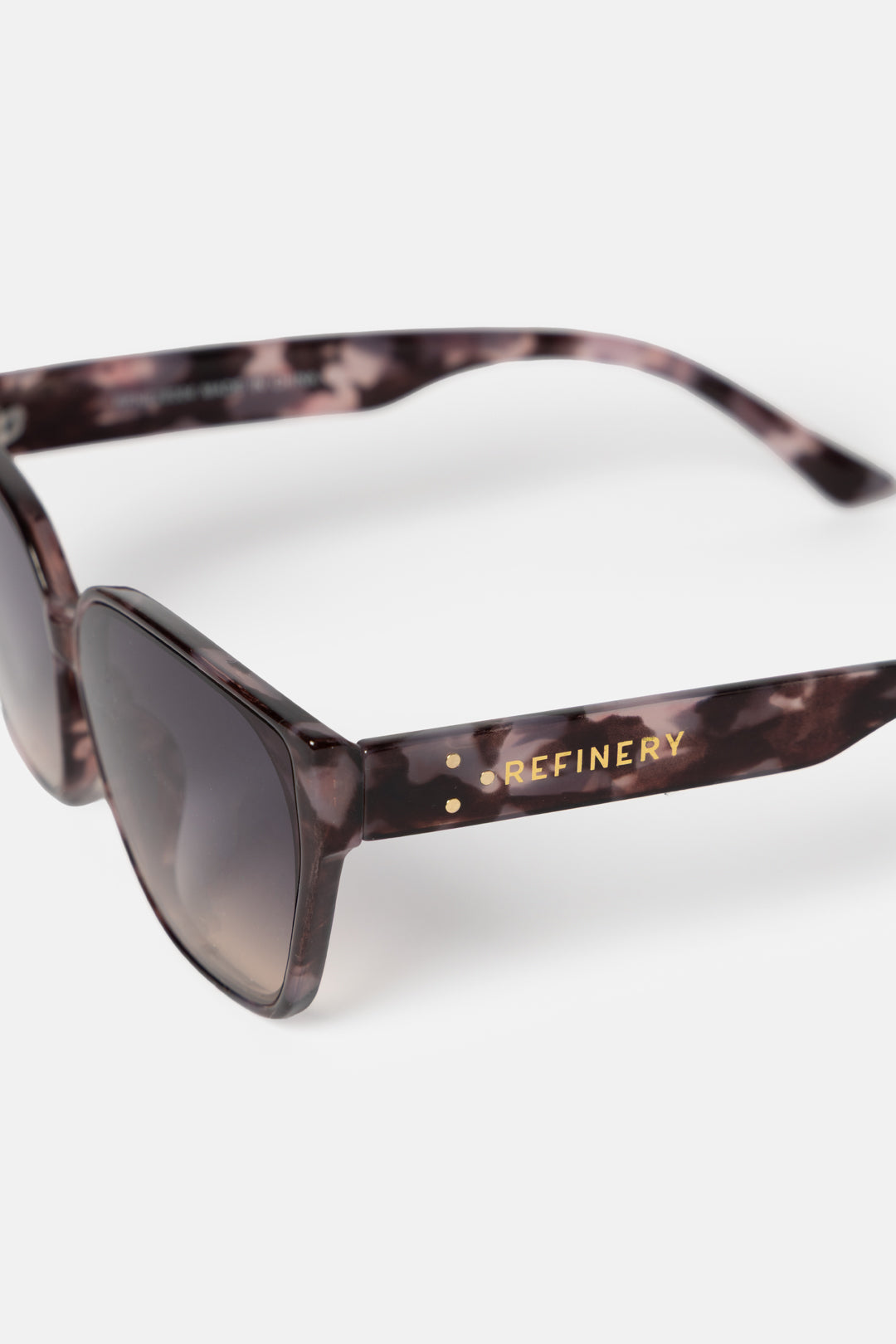 Gradient Glamour Sunglasses