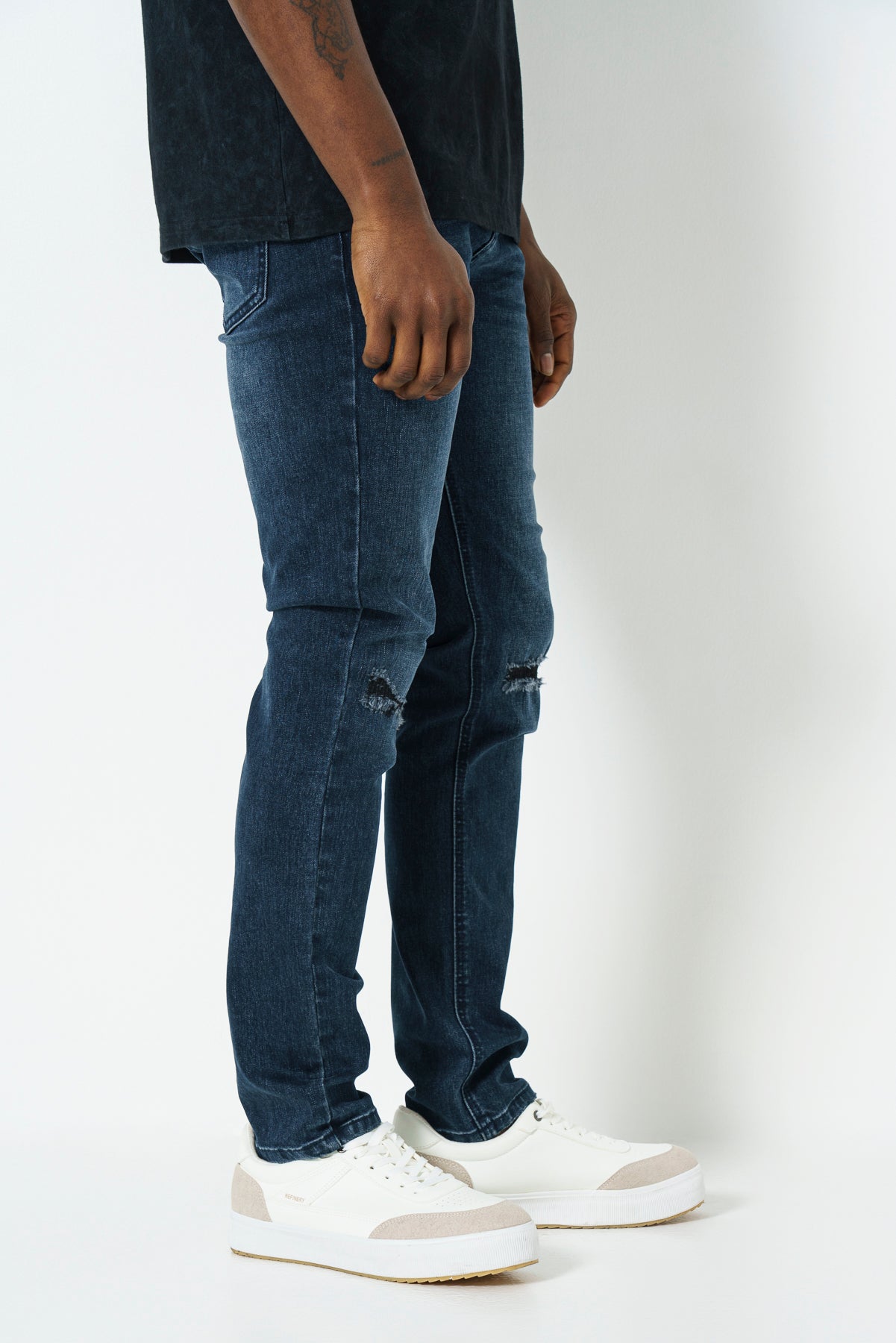 Rf02 Rip Knees Jeans