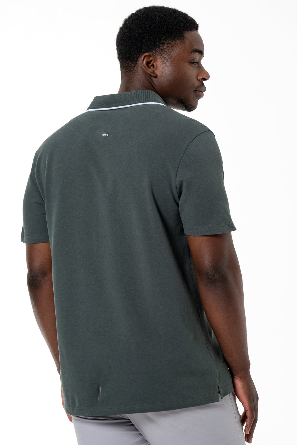 Golfer _ 140617 _ Emerald
