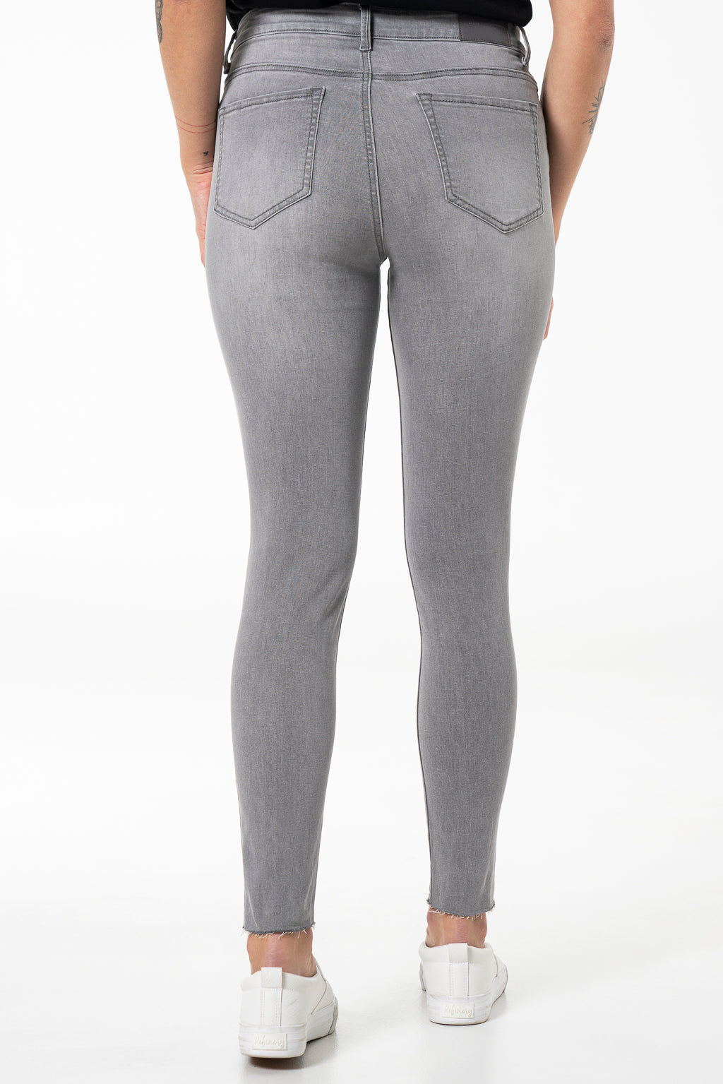 Rf12 Mid-Rise Skinny Jeans _ 142449 _ Grey Wash