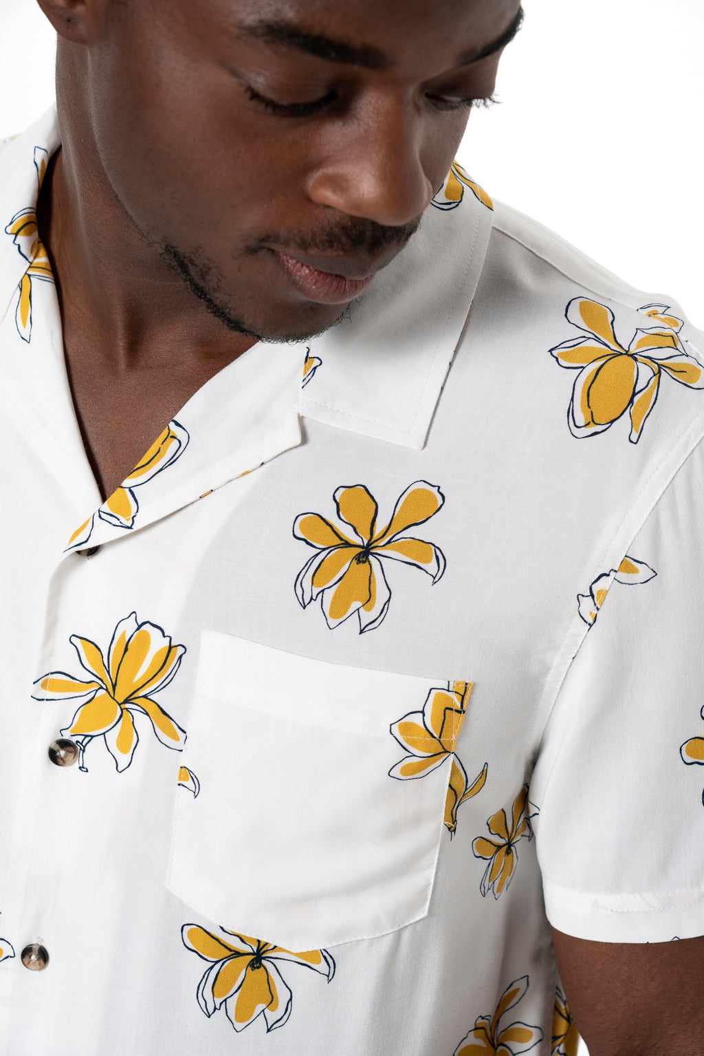 Gladneck Shirt _ 141635 _ Off White