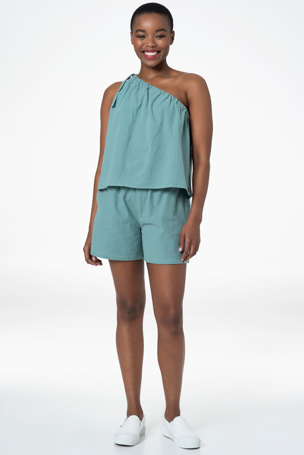 One-Shoulder Linen Top _ 143369 _ Green