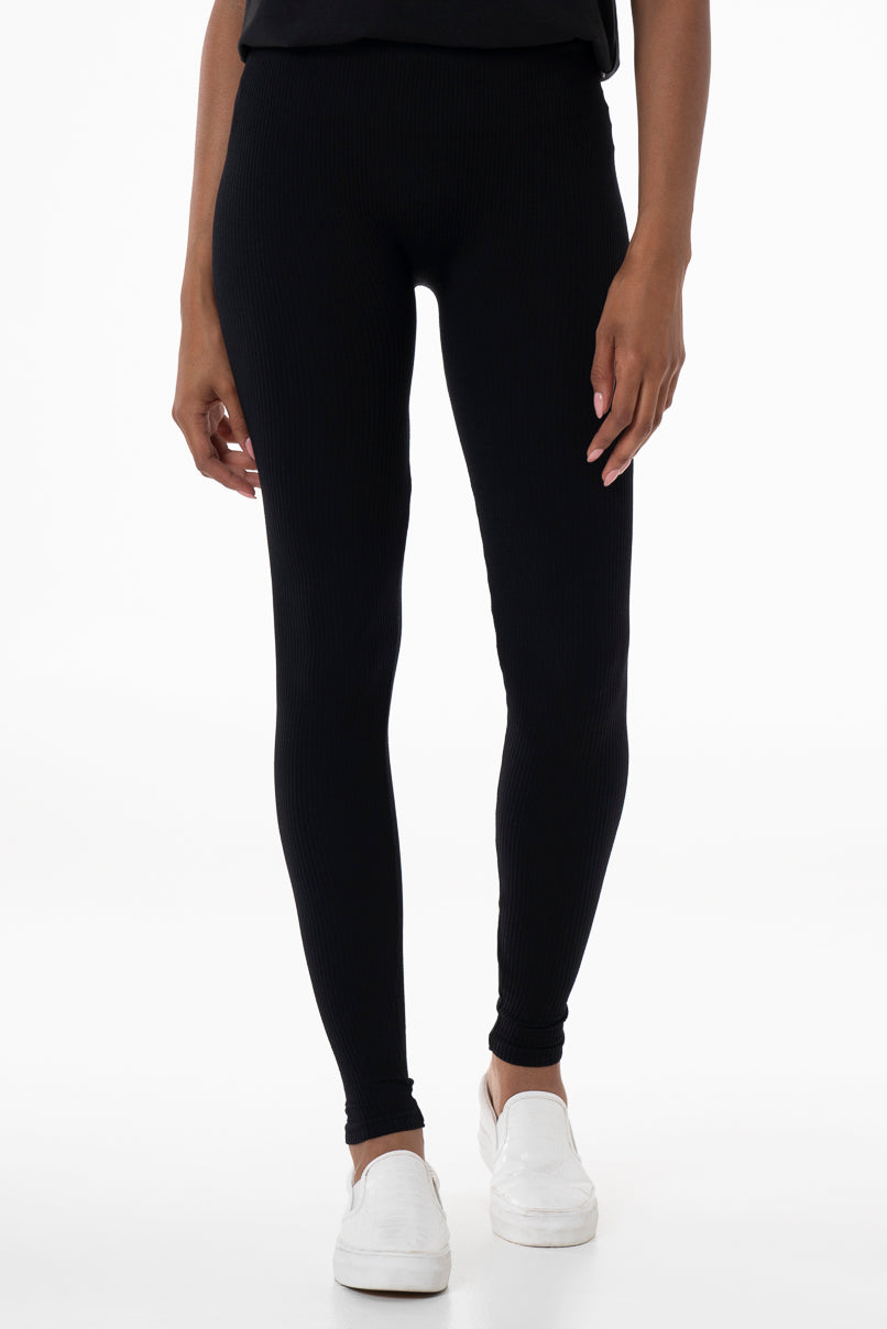 Seamless Leggings _ 144092 _ Black from REFINERY – Refinery