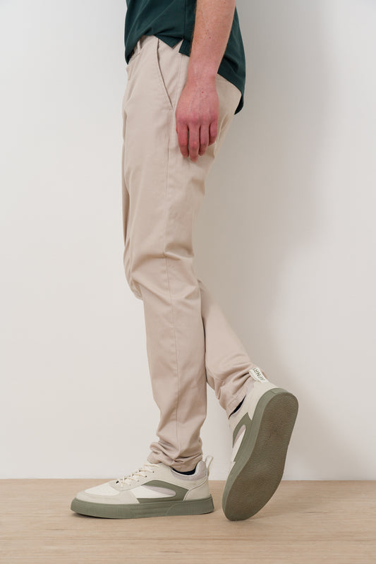 CHINO PANTS