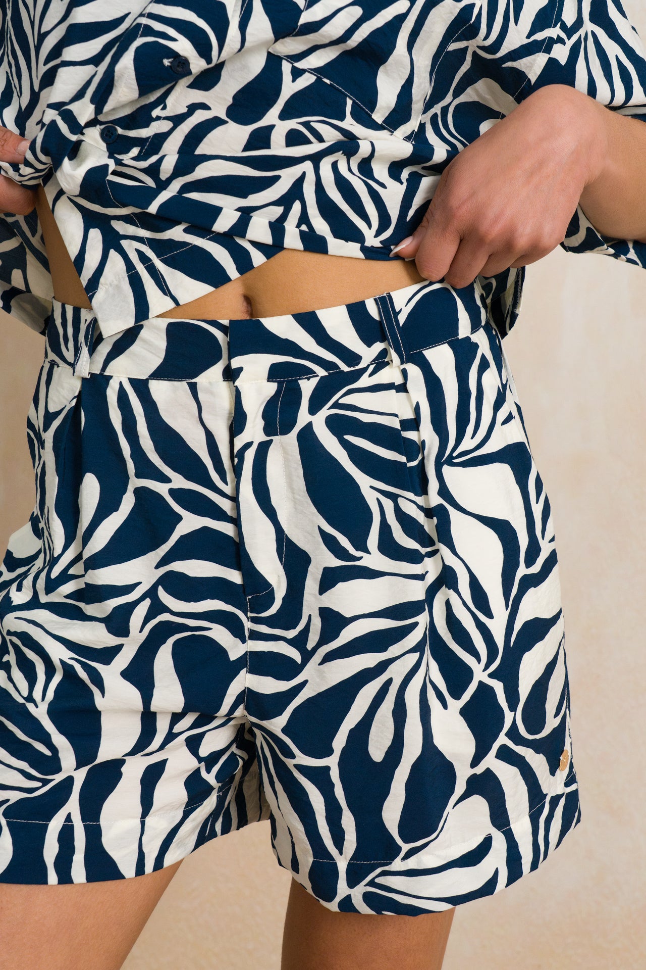 Relaxed Pleated Shorts