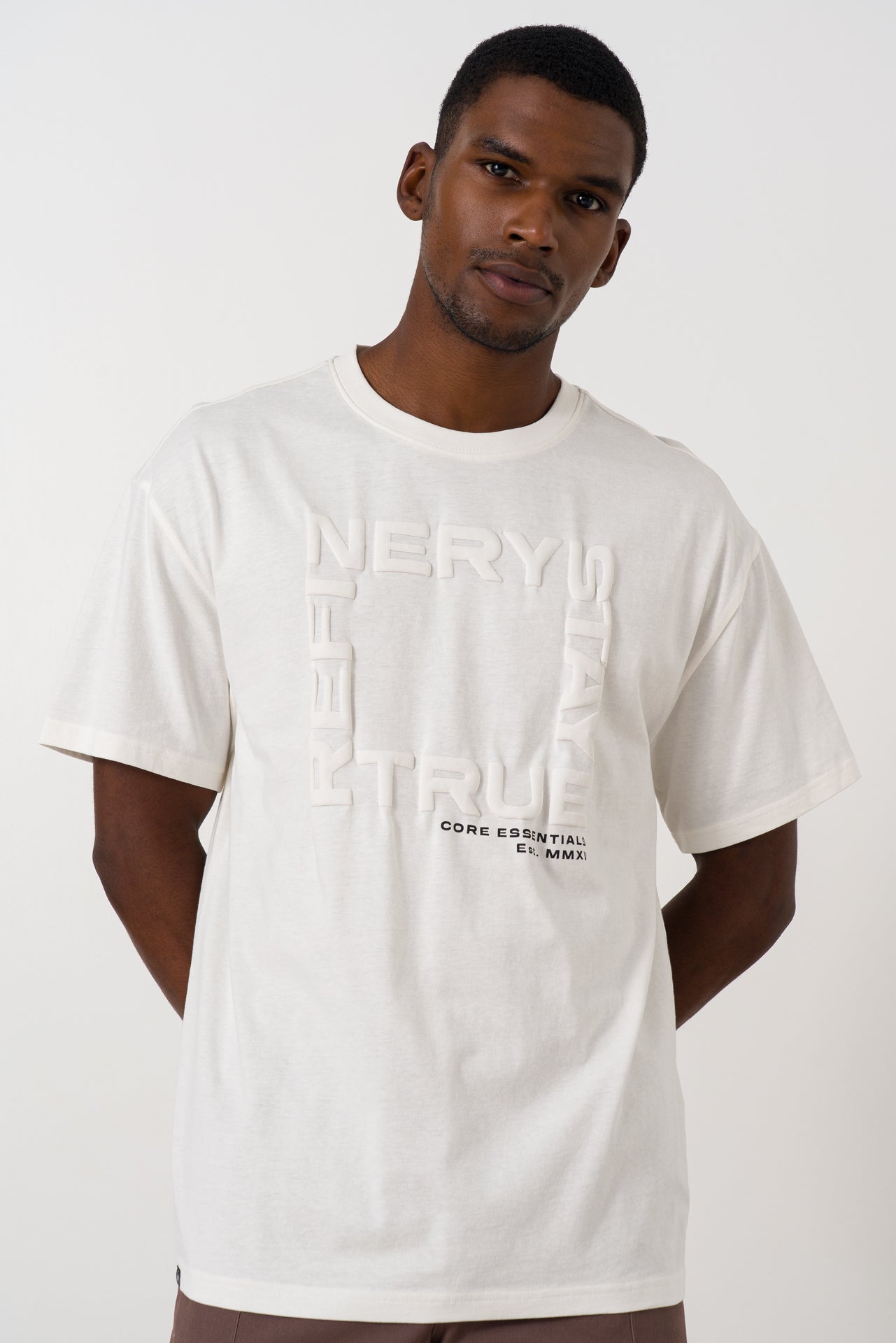 Graphic Oversized T-shirt from REFINERY – Refinery