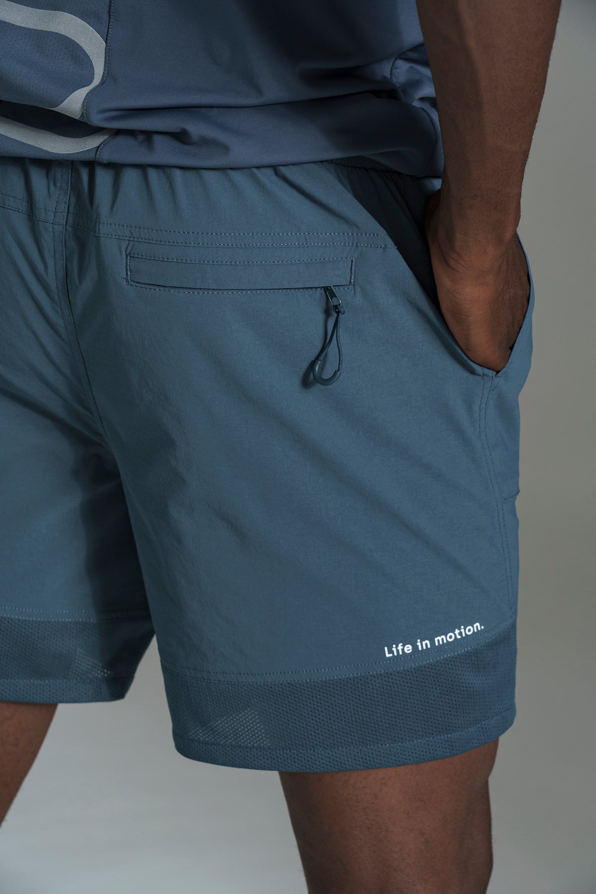 Mesh Inset Active Shorts