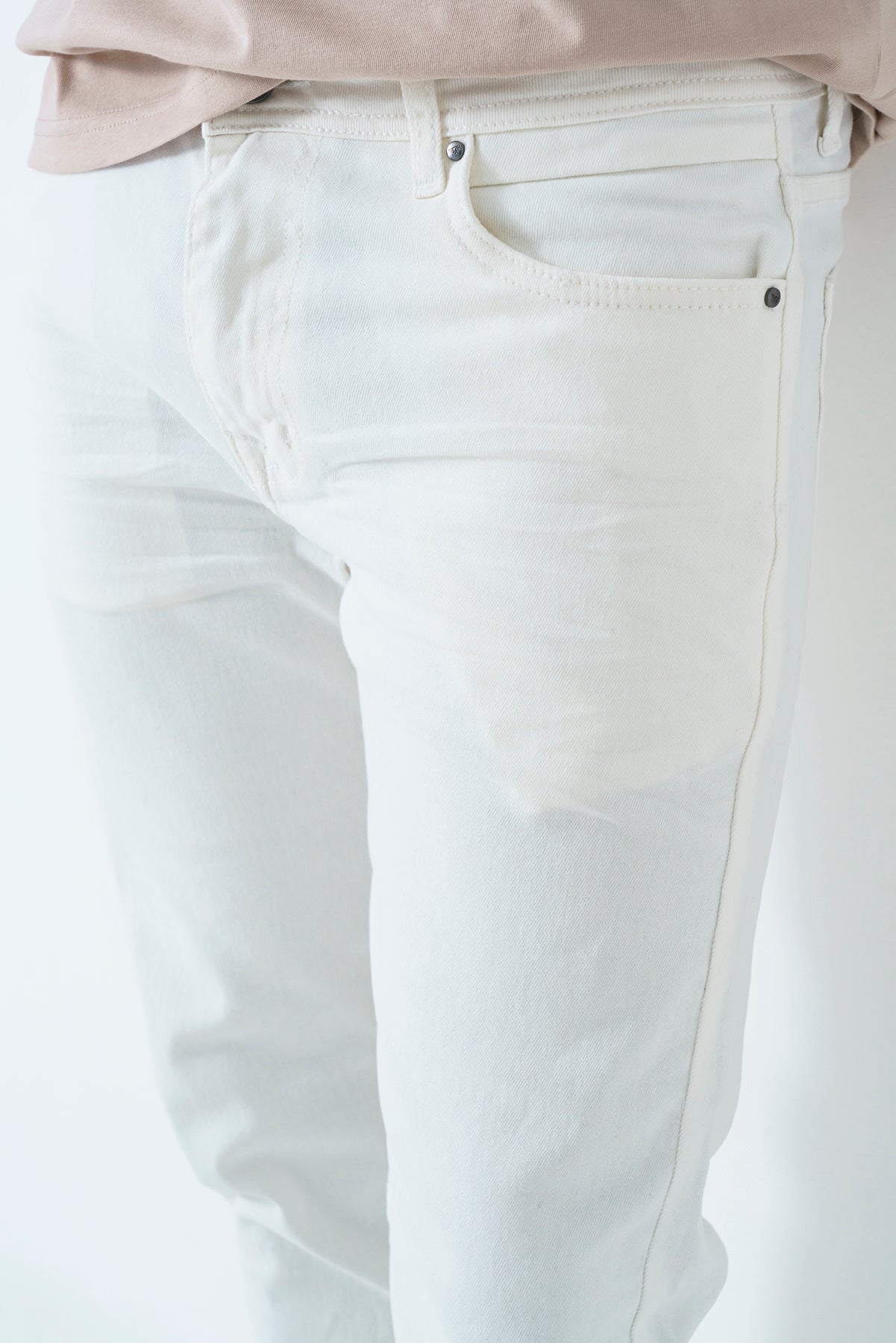 Rf02 White Denim Jeans