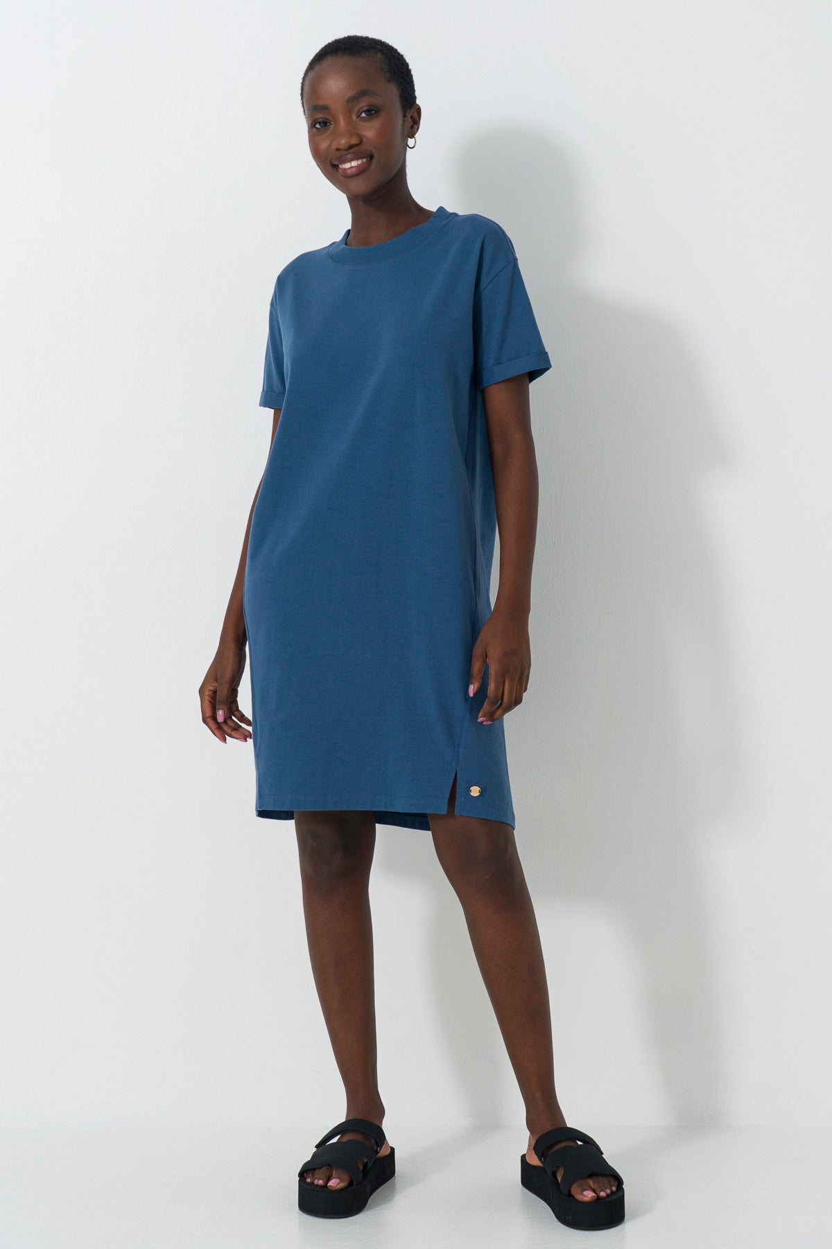 sachin and babi light blue dress Style Grey T Shirt Dress Outfit T-Shirt Dress Outfit (A Nice Alternative To  Shorts) Jo- main image 1