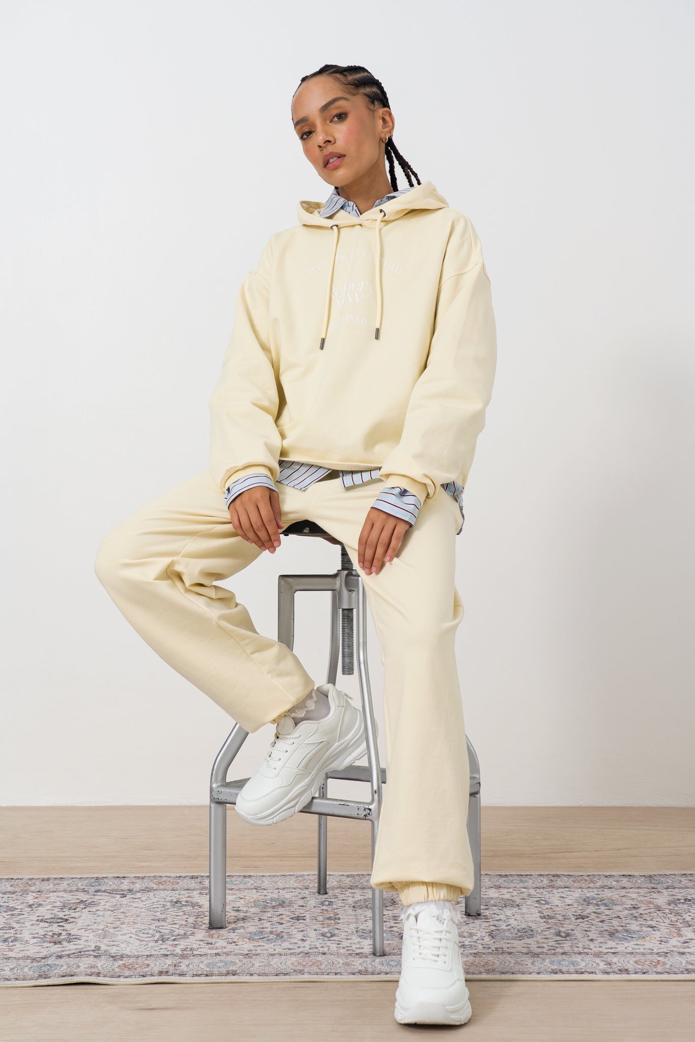 Short Hoodie