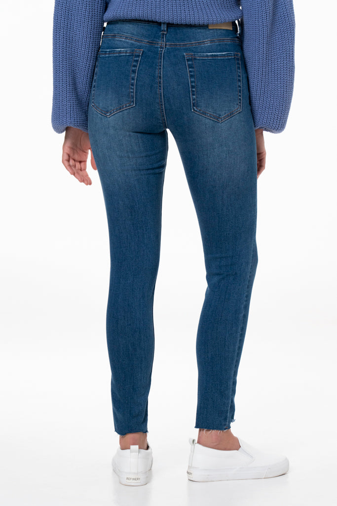 Rf12 Mid-Rise Skinny Jeans _ 137413 _ Mid Wash