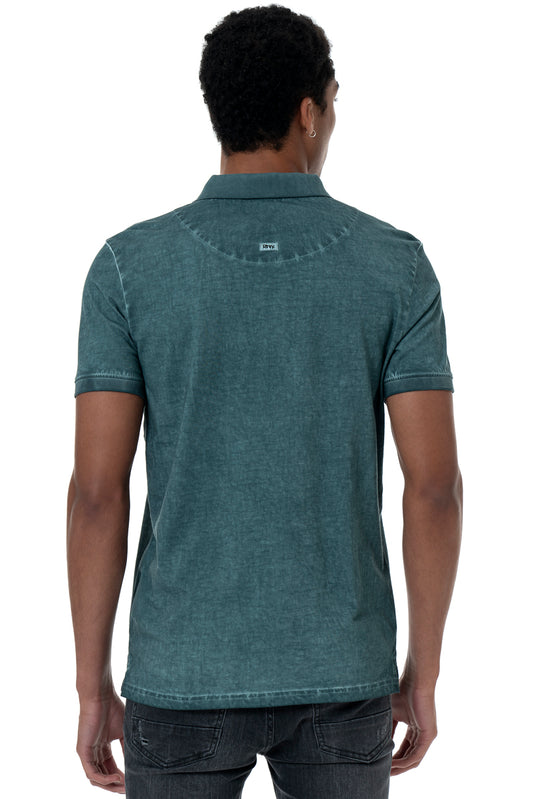 Overdyed Golfer