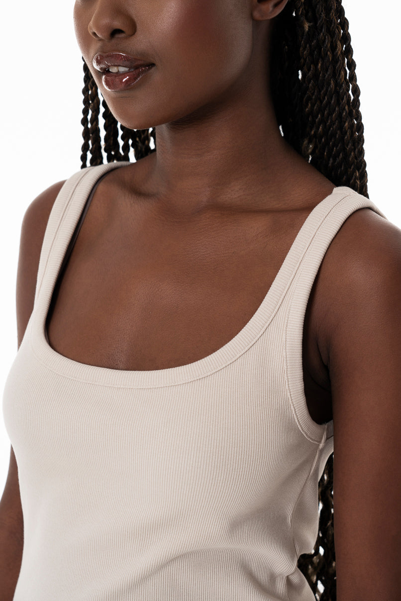 Scoop Neck Tank Top from REFINERY – Refinery