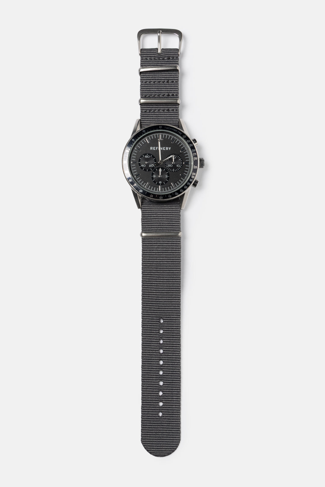 Chunky-Metal-Water-Resistant-Watch-1
