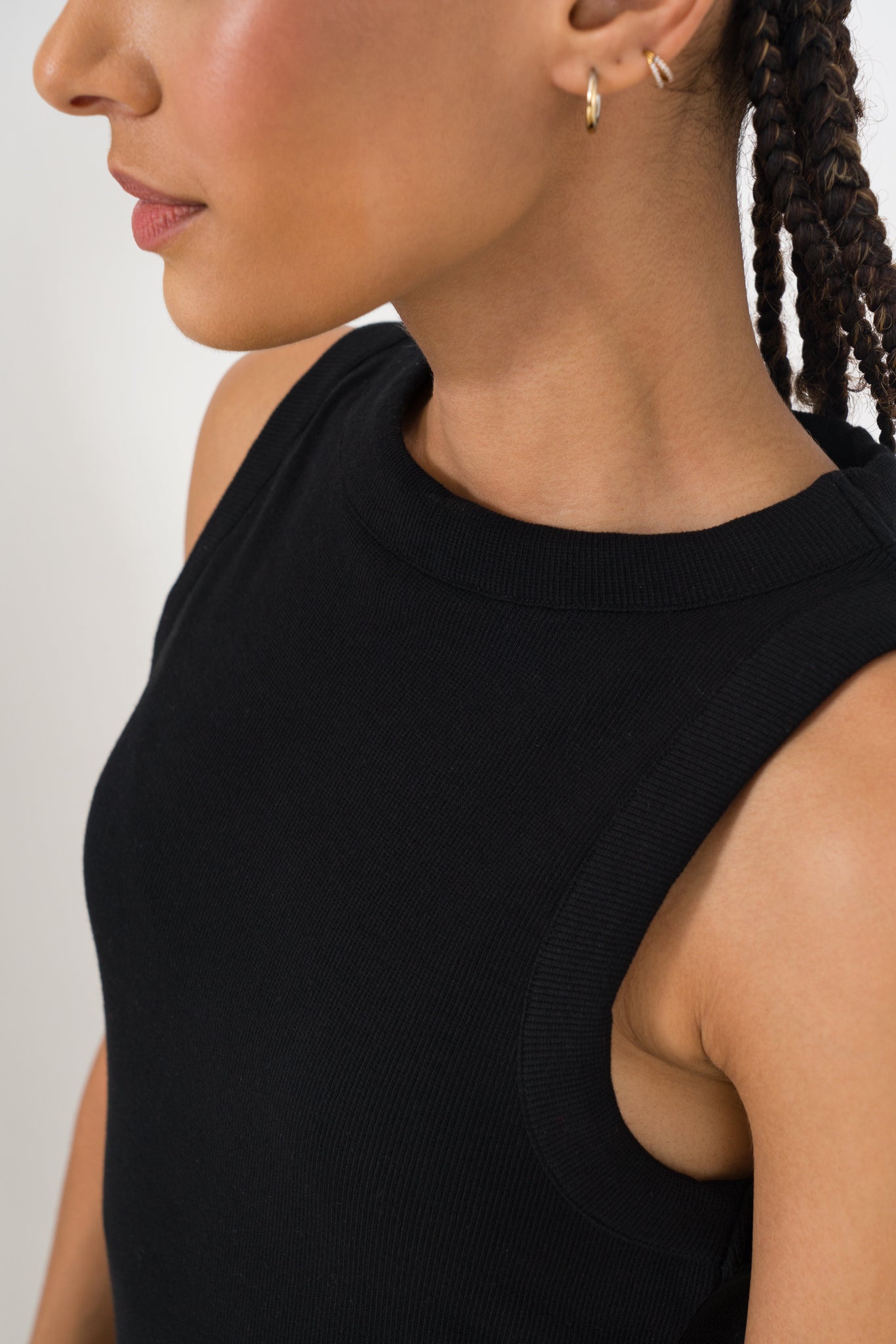 Hi-Neck-Rib-Tank-1