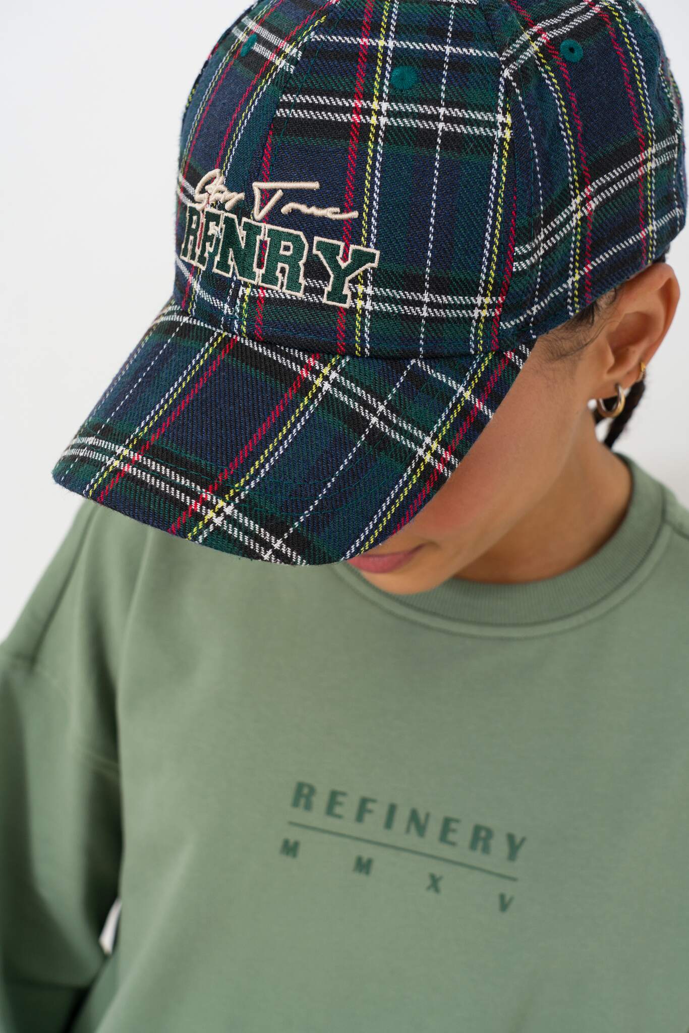 Short Crew Neck Sweat Top