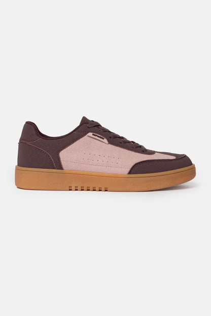 Lace-up Sneaker