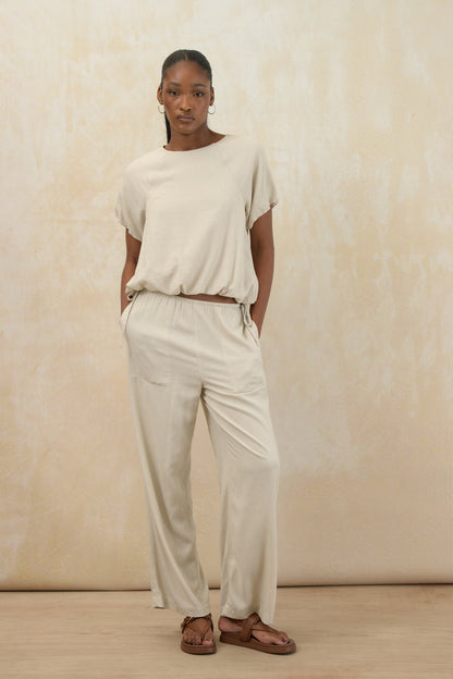 Relaxed Fit Bubble Hem