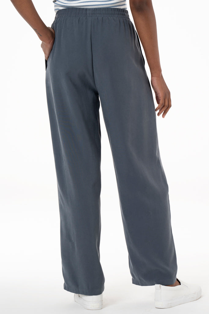 Wide Leg Pants _ 138759 _ Charcoal from REFINERY – Refinery