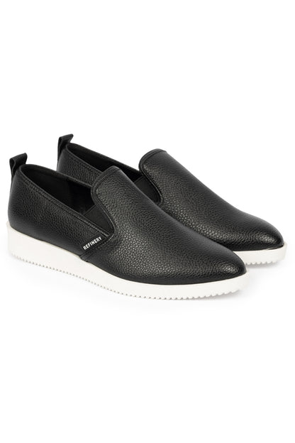 Pointy Slip-On _ 156550 _ Black