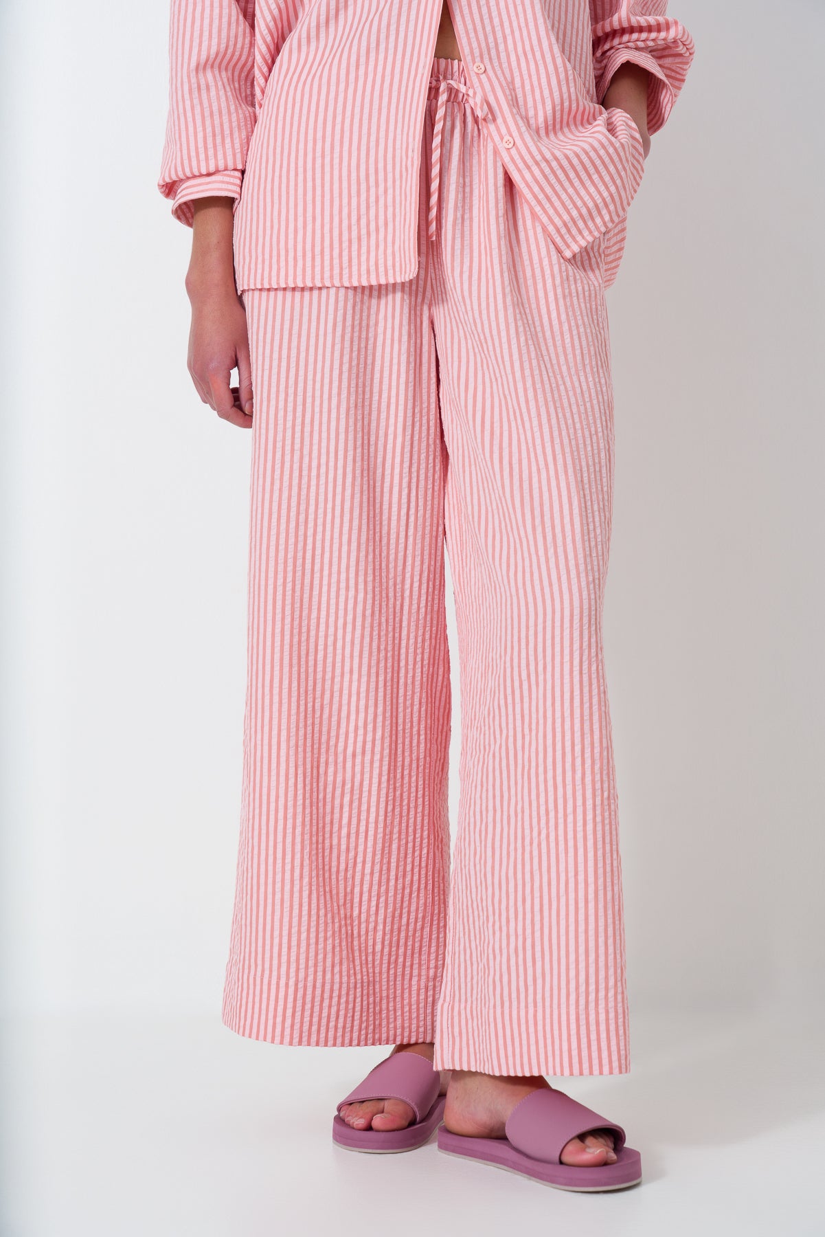 Wide Leg Seersucker Pants