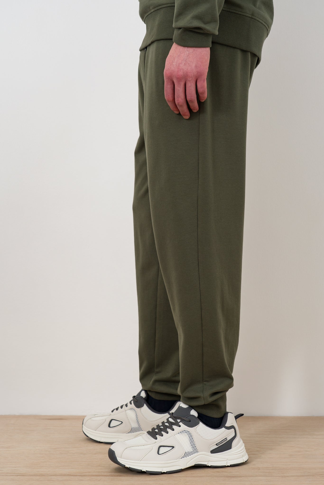 Track-Pants-2