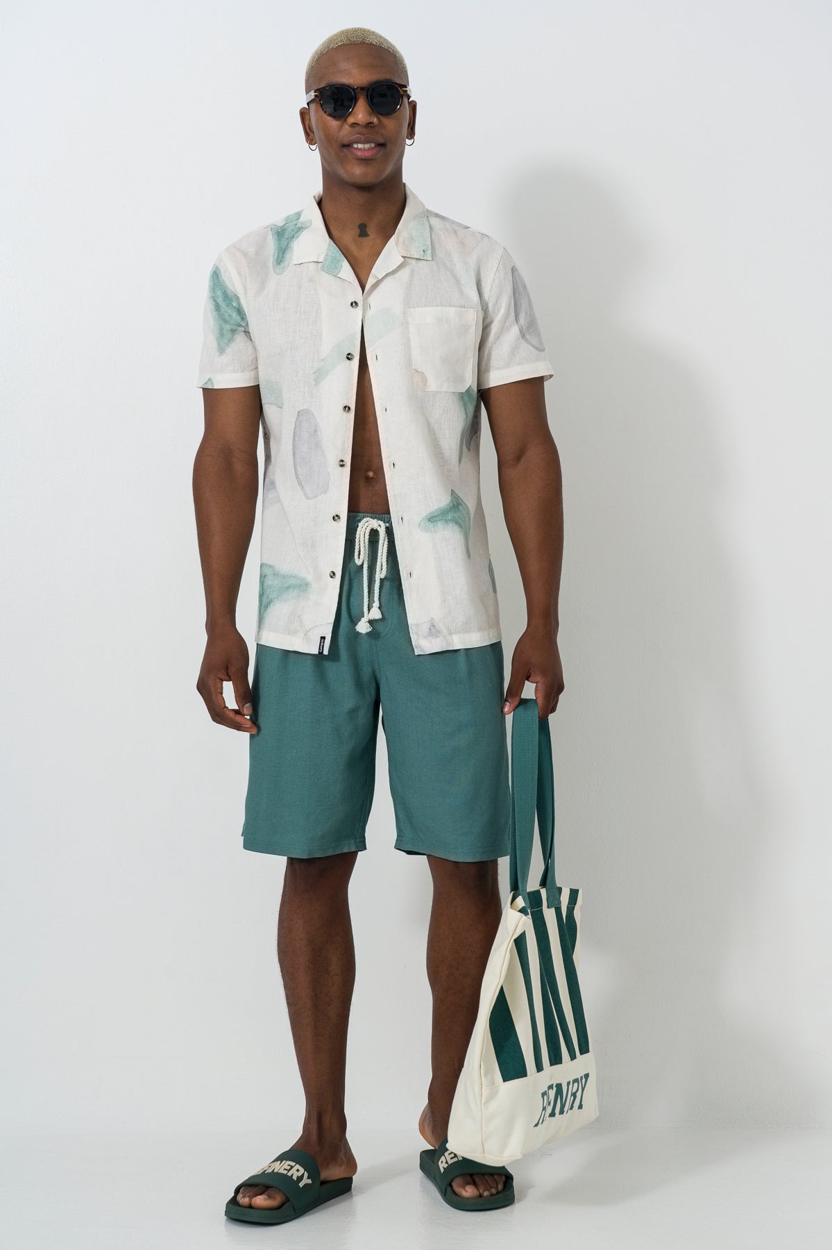Abstract-Shirt