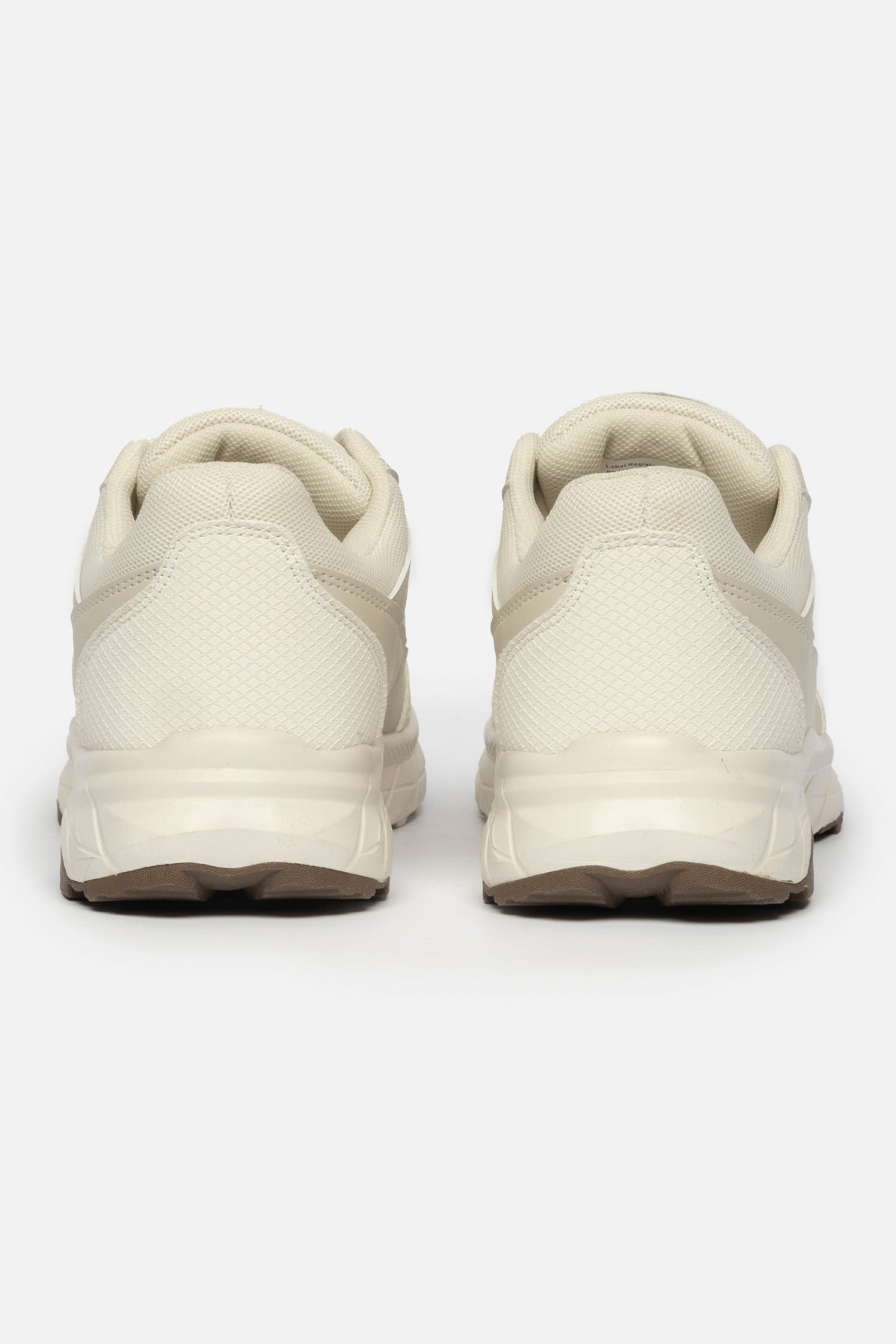 ladies-sneakers