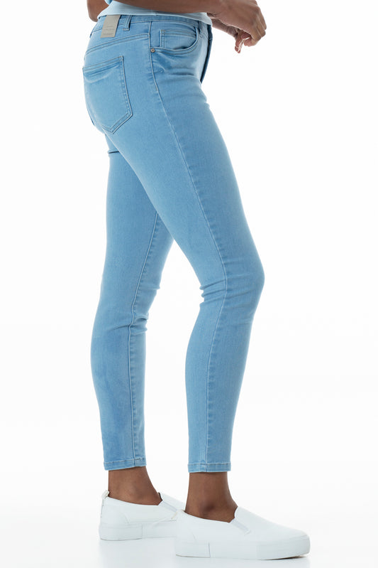 Rf01 Mid Rise Skinny Jeans