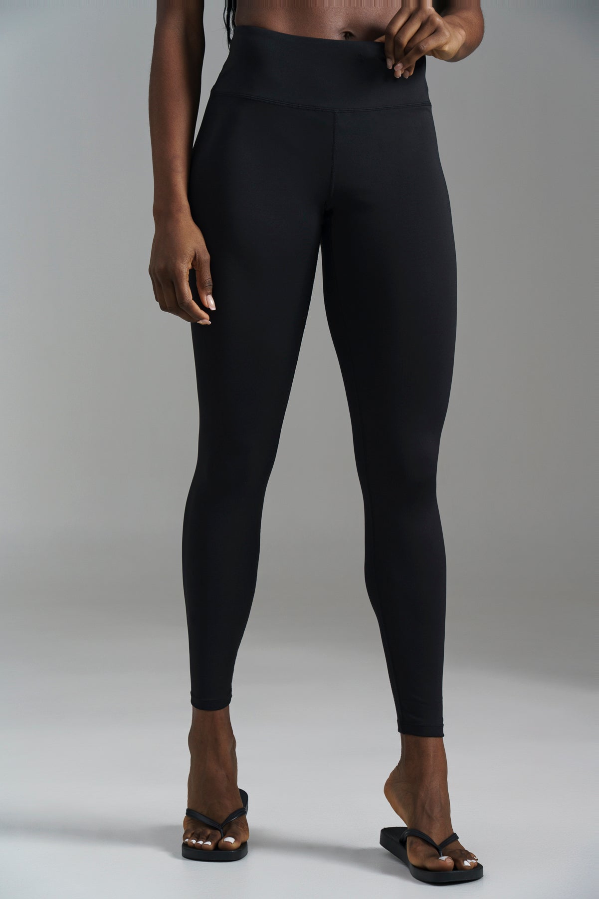 Hi-Rise-Leggings-3
