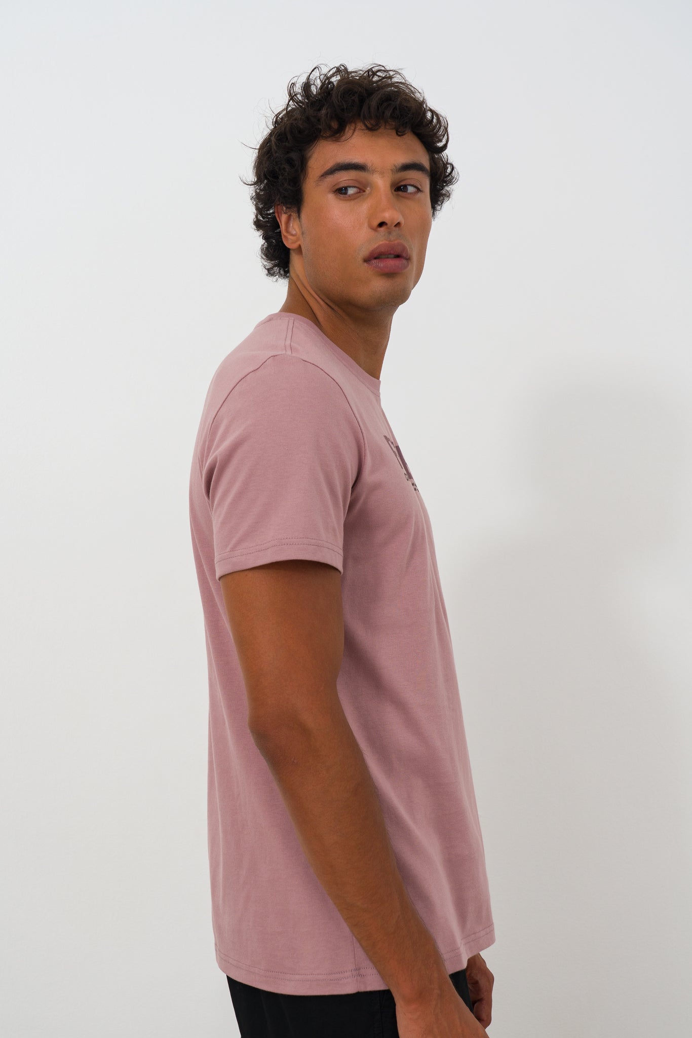 statement-t-shirt-20