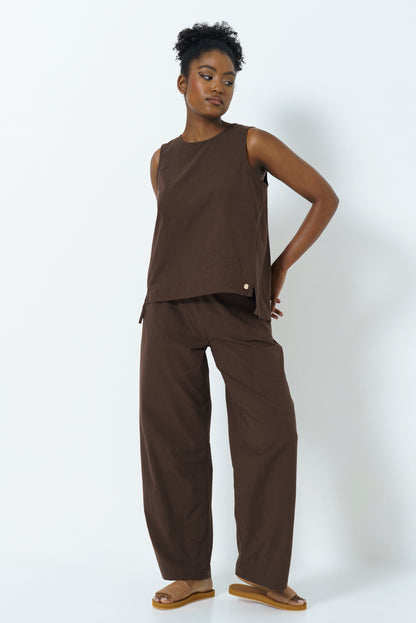 Relaxed Mid Rise Pants