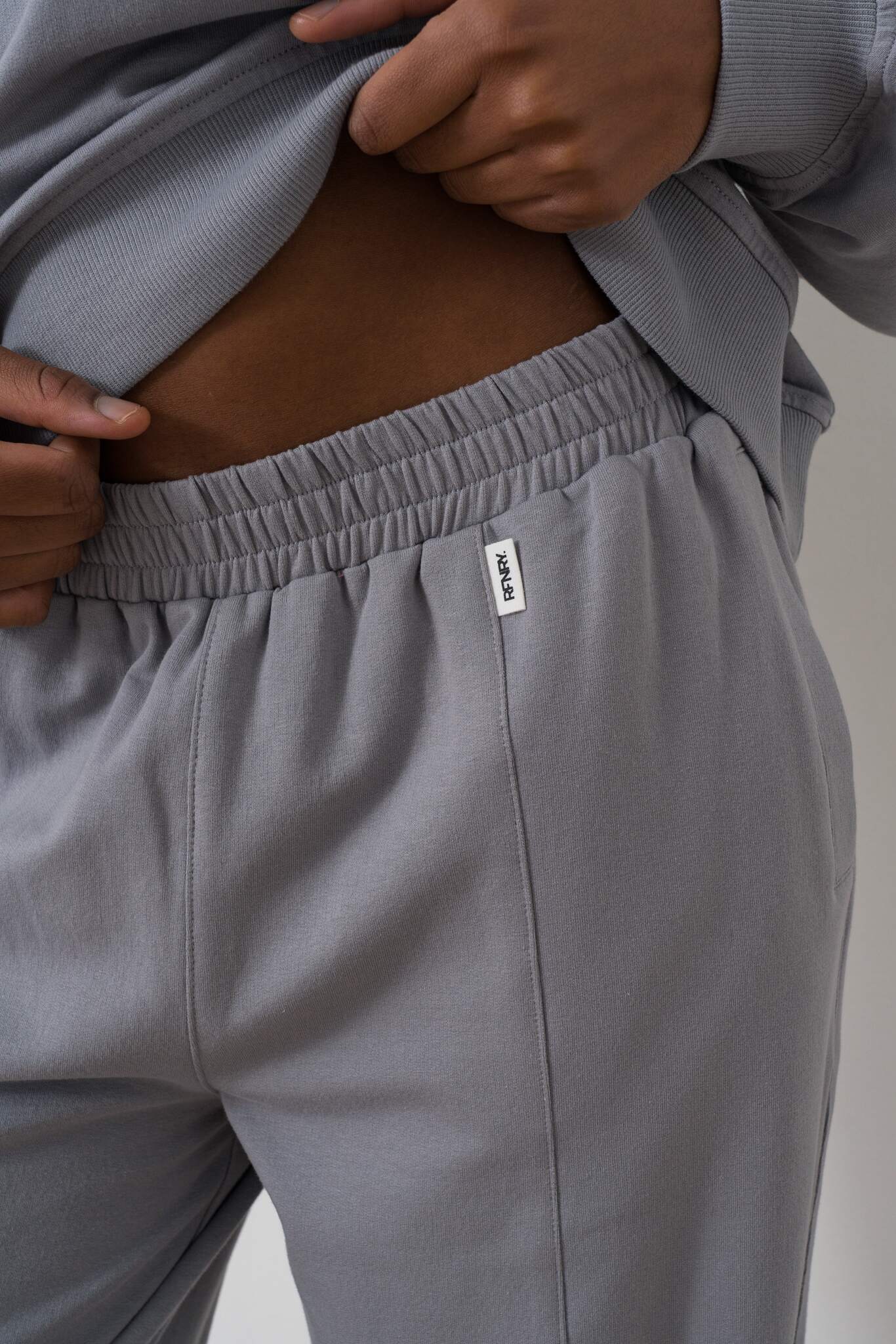 relaxed-fit-trackpants-8