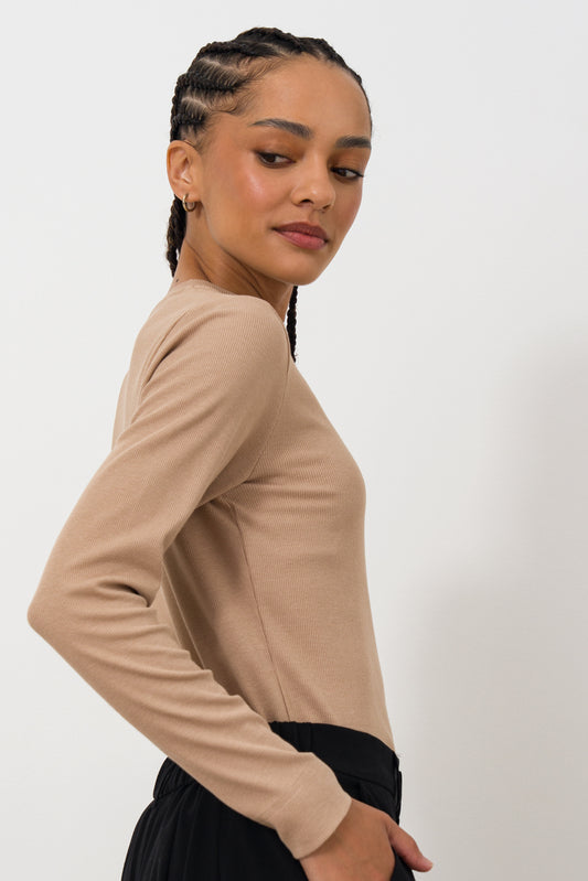 Fitted long sleeve rib tee