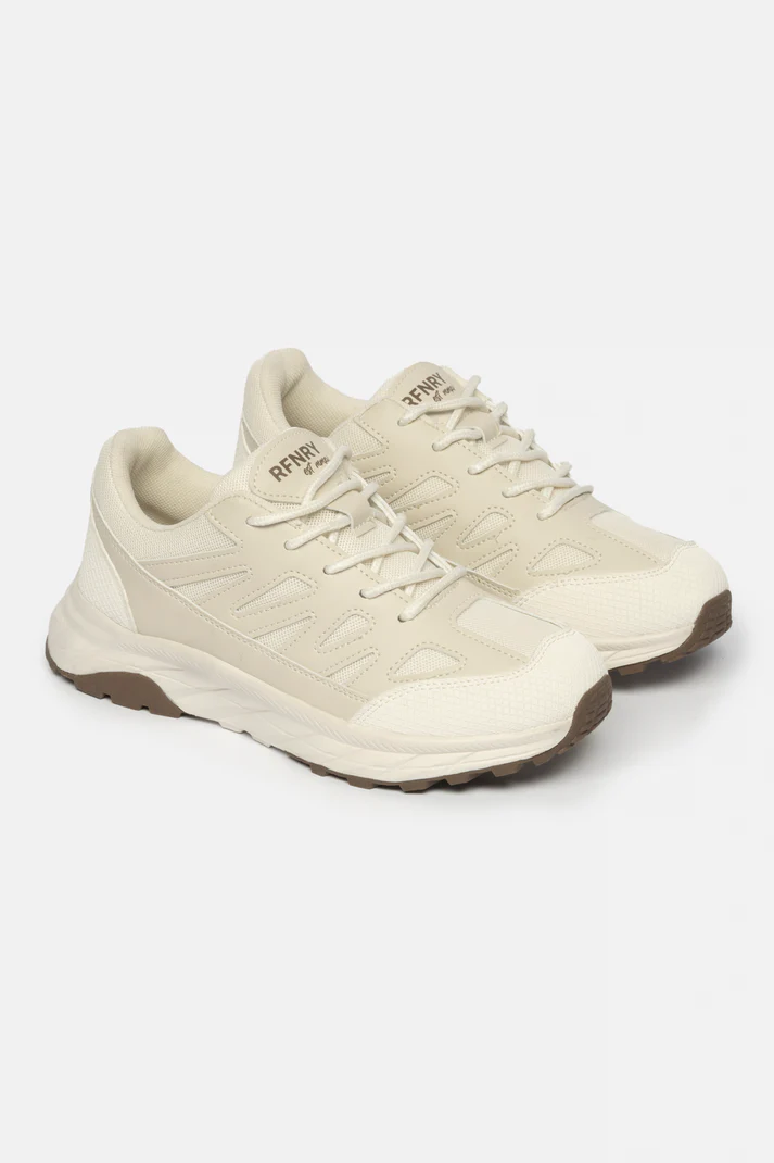 ladies-sneakers