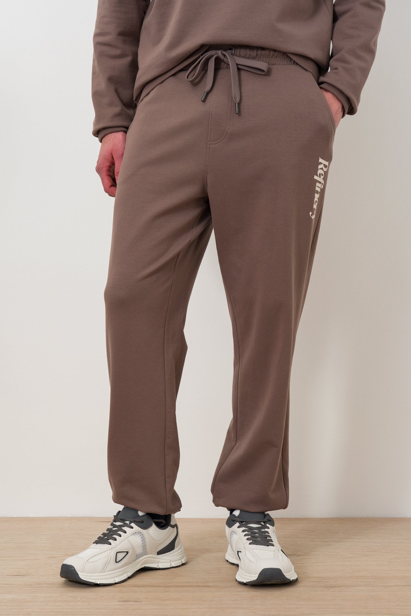 Track-Pants-4