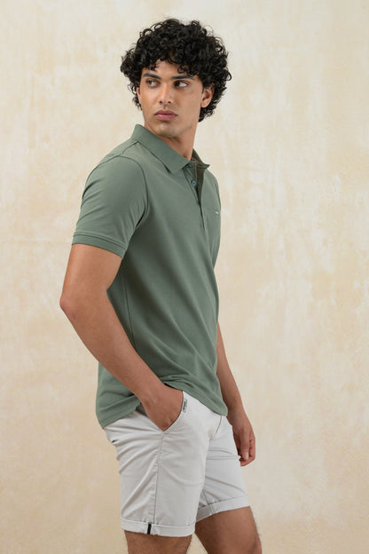 Pique Golfer