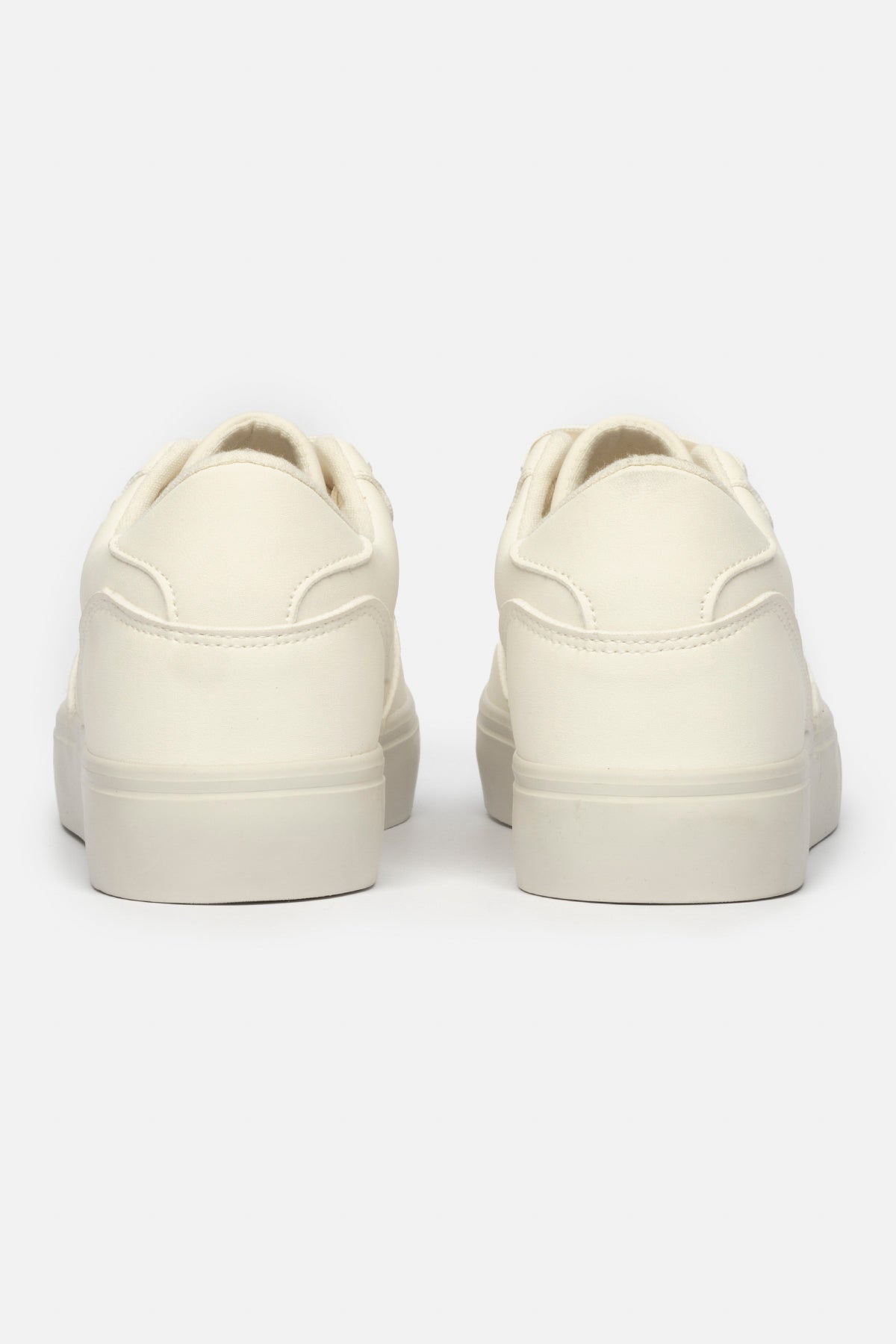Court Sneaker