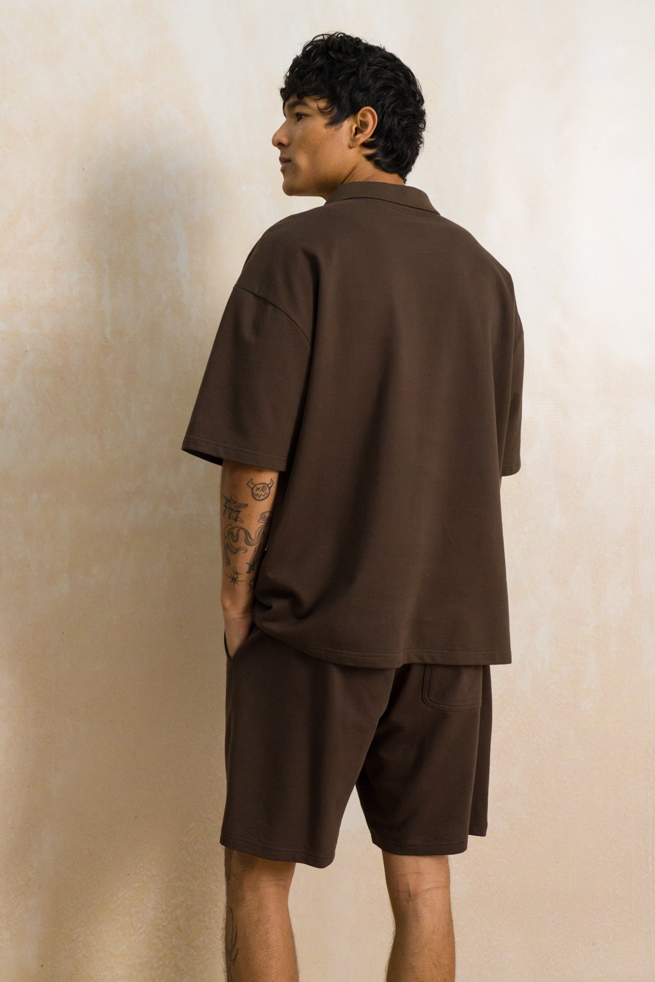 Textured Oversized Golfer