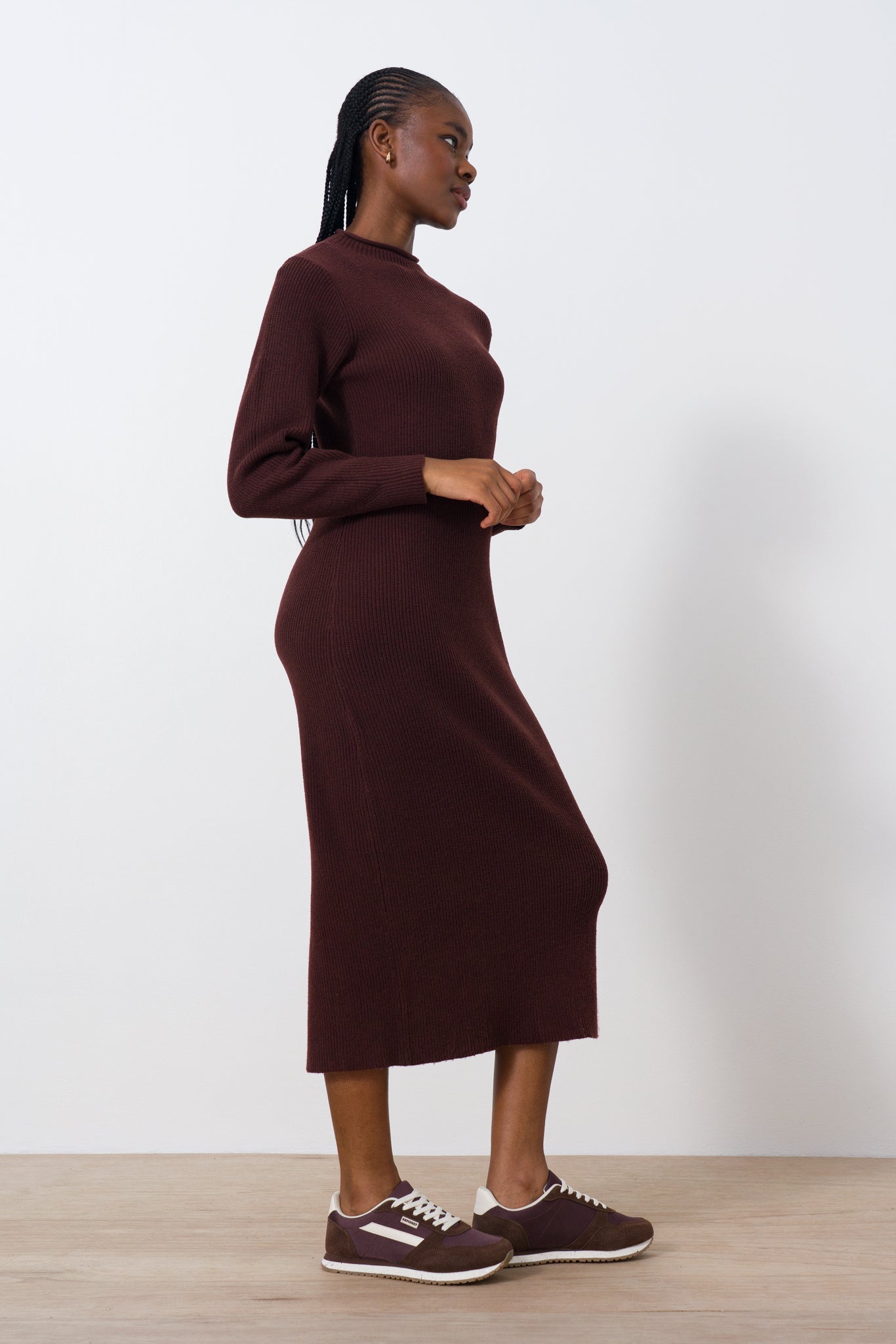 Hi-Neck-Knit-Dress