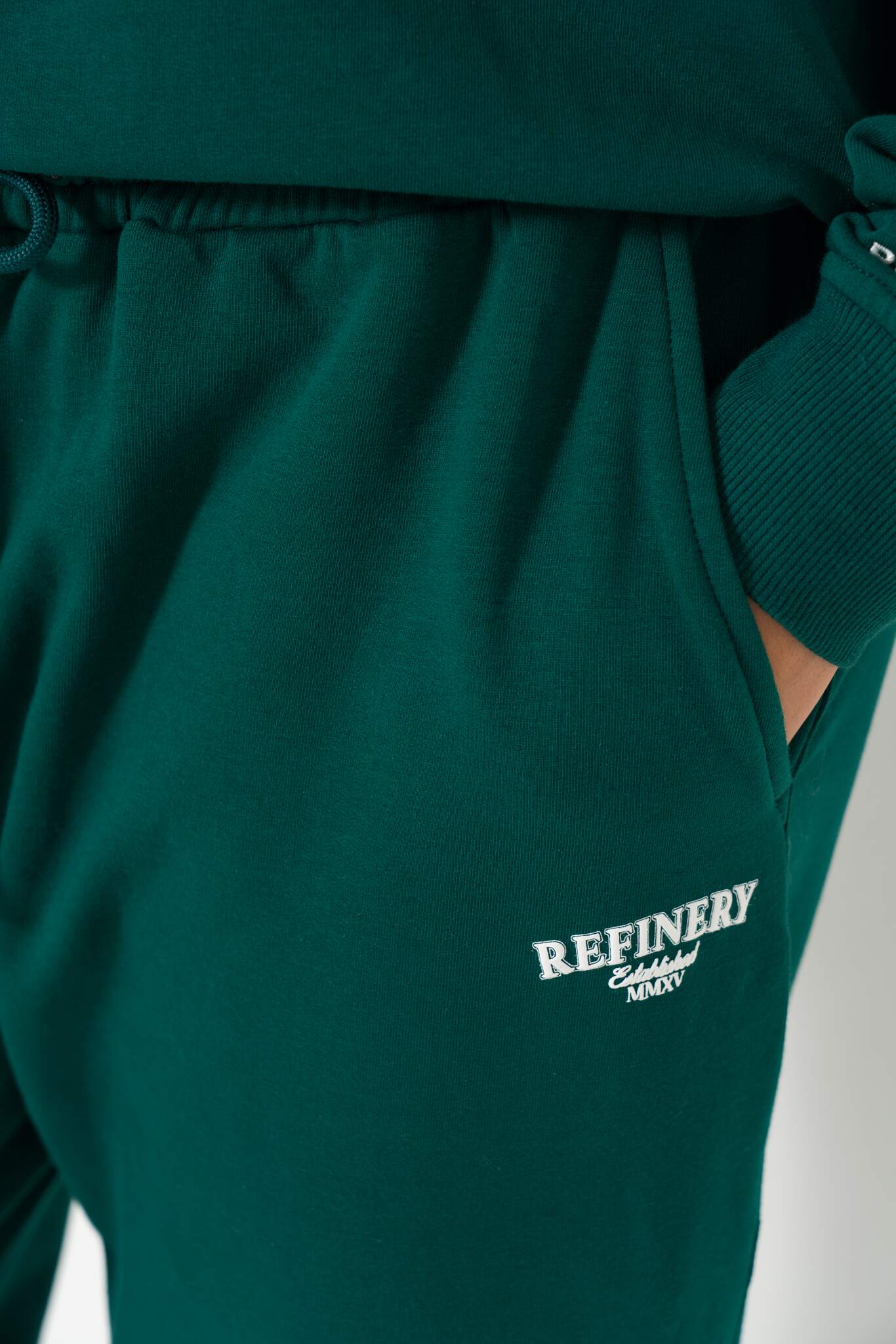 relaxed-track-pants