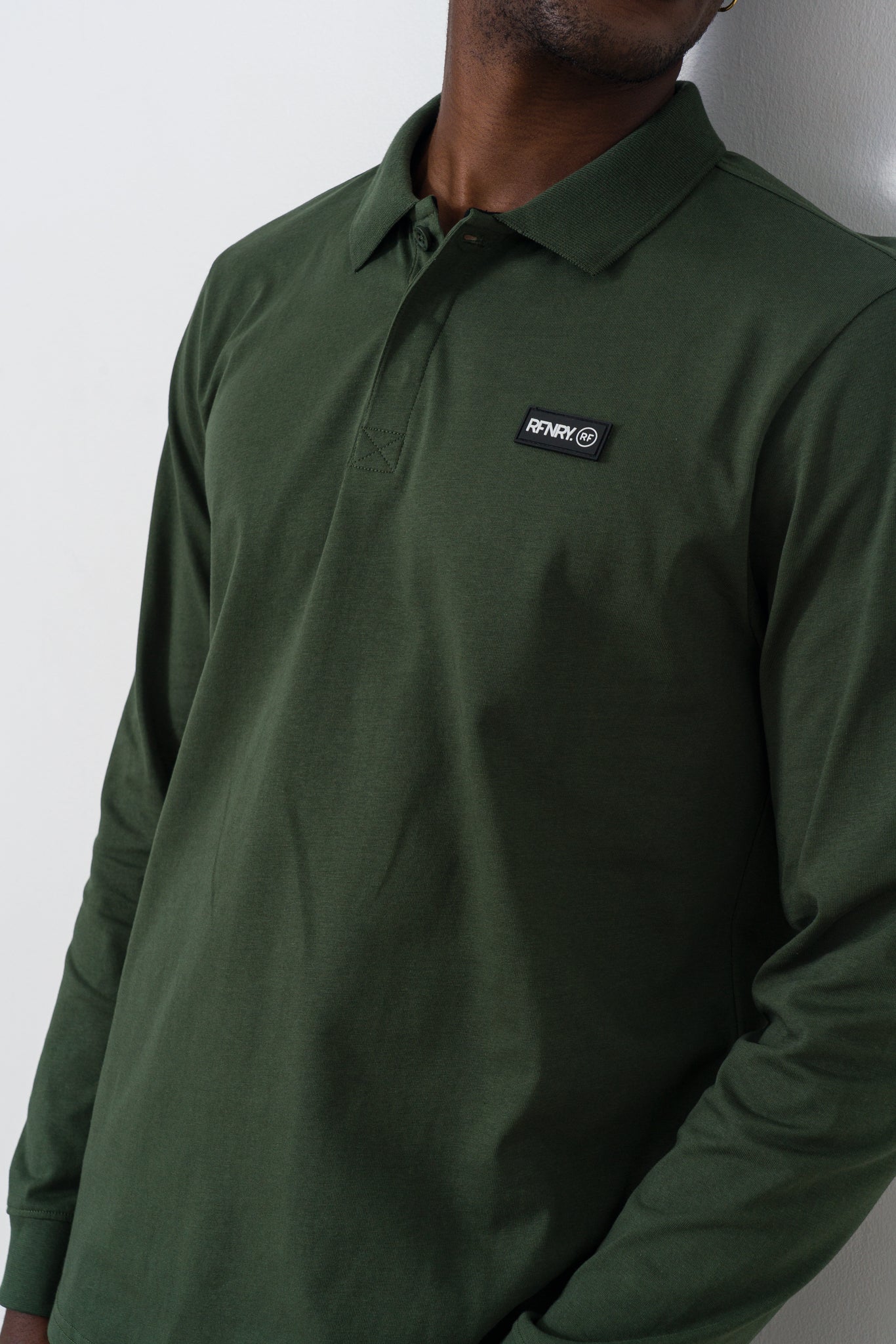 long-sleeve-golfer