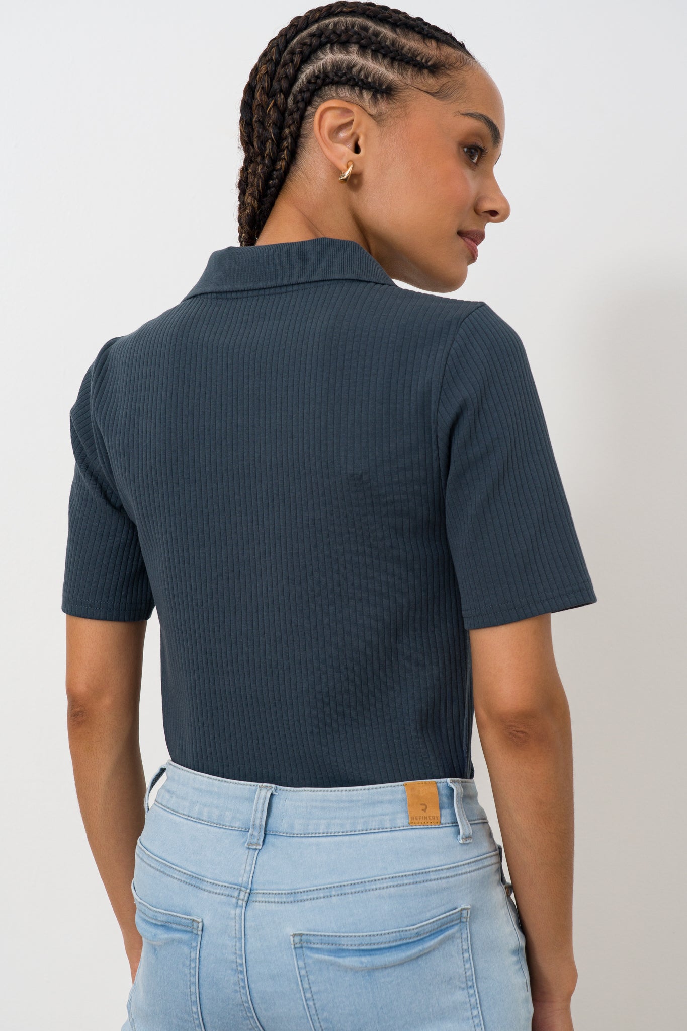 split-collar-rib-t-shirt