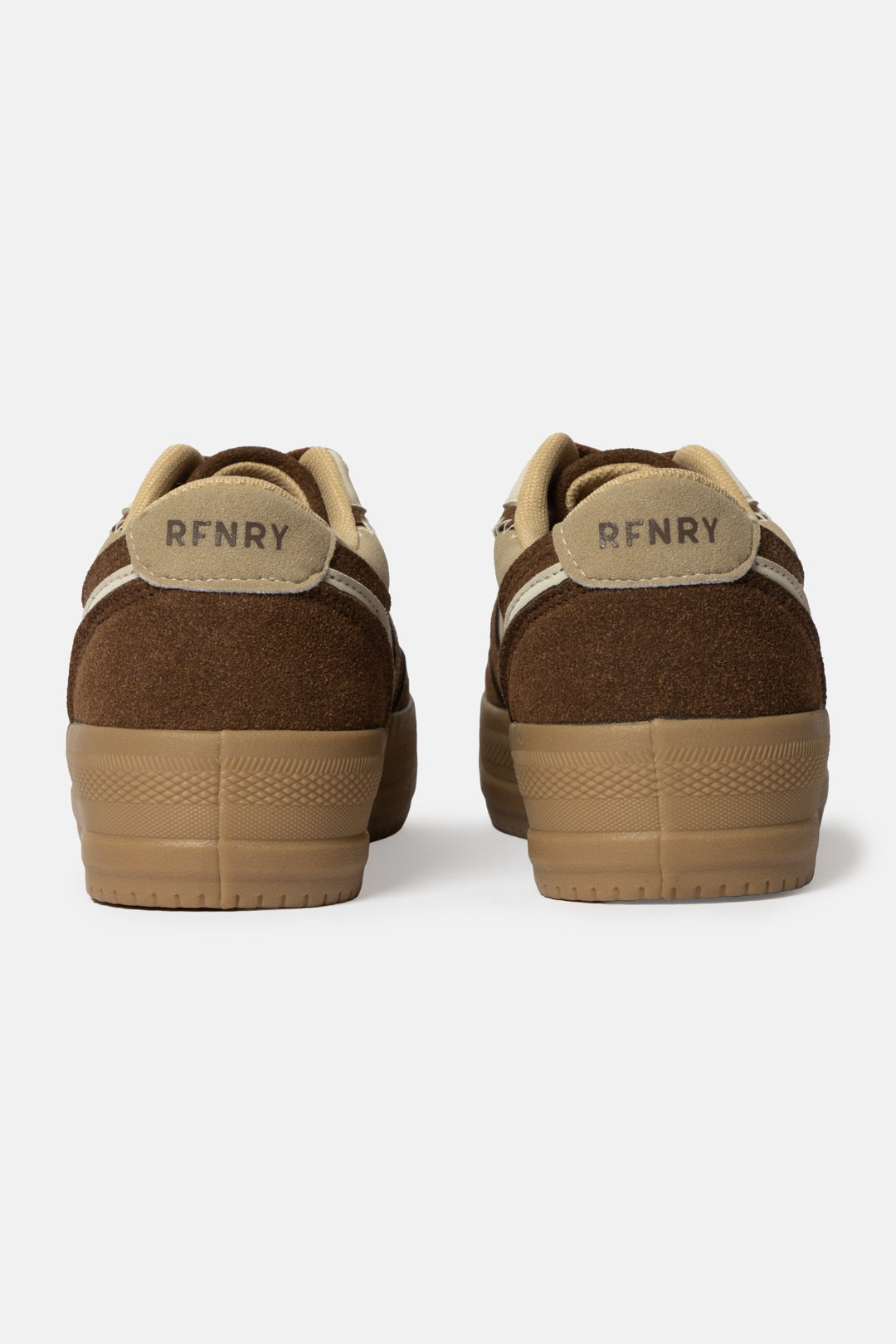 Court Sneaker