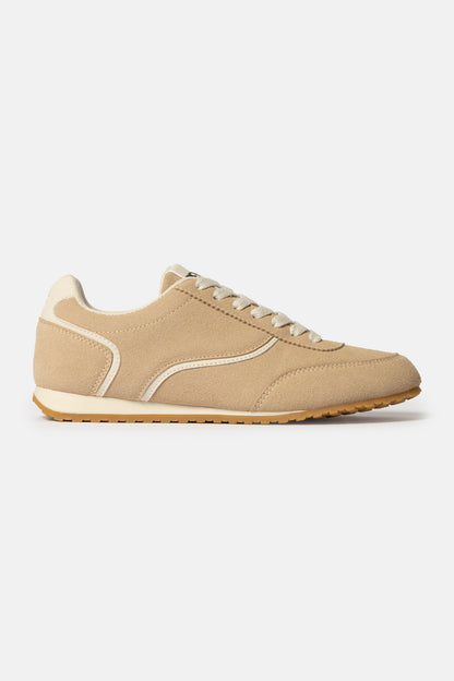 Retro Sneaker